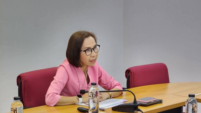 ผศ.พรรณนิภา เดชพล คณบดีคณะวิทยาการจัดการ พร้อมด้วย รองคณบดีฝ่ายบริหาร และหัวหน้าสำนักงาน คณะวิทยาการจัดการ เข้านำเสนอแผนปฏิบัติการ (Action plan) ประจำปี งบประมาณ พ.ศ. 2567