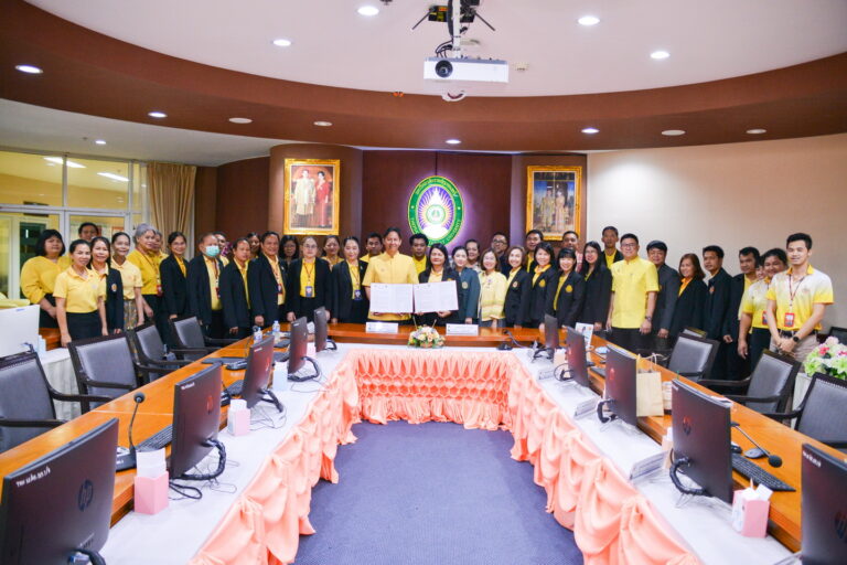 มื่อวันที่ 16 กันยายน พ.ศ. 2567 ผศ.พรรณนิภา เดชพล คณบดีคณะวิทยาการจัดการ ร่วมพิธีลงนามบันทึกข้อตกลงความร่วมมือ ระหว่าง วิทยาลัยเทคนิคลพบุรี กับ มหาวิทยาลัยราชภัฏเทพสตรี นำโดย ผศ.ดร.กันยา บาร์นท์ อธิการบดีมหาวิทยาลัยราชภัฏเทพสตรี