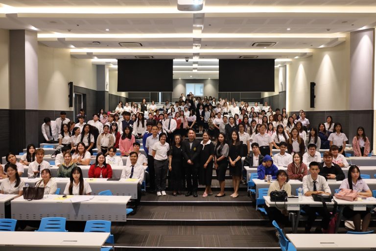 คณะวิทยาการจัดการ จัดโครงปฐมนิเทศนักศึกษาฝึกประสบการณ์วิชาชีพ และปฐมนิเทศนักศึกษาปฏิบัติงานสหกิจศึกษา และการศึกษาเชิงบูรณาการ กับการทำงาน (CWIE) ภาคการศึกษาที่ 1 ปีการศึกษา 2569