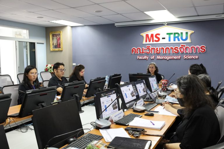 หลักสูตรบัญชีบัณฑิต สาขาวิชาการบัญชี คณะวิทยาการจัดการ รับการตรวจประเมินคุณภาพการศึกษาภายใน ระดับหลักสูตร ตามเกณฑ์ AUN – QA ประจำปีการศึกษา 2568 ในรูปแบบการประชุมระบบ Hybrid Meeting