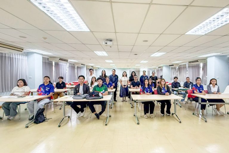 คณะวิทยาการจัดการ จัดโครงการปฐมนิเทศนักศึกษาฝึกประสบการณ์วิชาชีพภาคพิเศษ ภาคการศึกษาที่ 1 ปีการศึกษา 2569