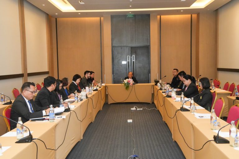 ผศ.พรรณนิภา เดชพล คณบดีคณะวิทยาการจัดการเข้าร่วมประชุม ประชุมหารือแนวทางการจัดทำ (ร่าง) ประกาศสภามหาวิทยาลัยราชภัฏเทพสตรี เรื่อง นโยบายการพัฒนามหาวิทยาลัยราชภัฏเทพสตรี พ.ศ. 2568 – 2570