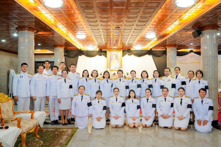 ผศ.พรรณนิภา เดชพล คณบดีคณะวิทยาการจัดการ คณะผู้บริหาร คณาจารย์คณะวิทยาการจัดการ เข้าร่วมพิธีสวดพระอภิธรรมอุทิศถวายพระราชกุศลแด่ สมเด็จพระนางเจ้าสิริกิติ์ พระบรมราชินีนาถ พระบรมราชชนนีพันปีหลวง และได้รับความเมตตาจาก พระธรรมวชิรสุนทร เจ้าคณะจังหวัดลพบุรี เจ้าอาวาสวัดกวิศรารามราชวรวิหาร เป็นประธานฝ่ายสงฆ์ ณ วัดกวิศรารามราชวรวิหาร ต.ท่าหิน อ.เมืองลพบุรี จ.ลพบุรี